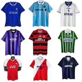Klassische nostalgische retro Fußballkleidung Manchester United Arsenal Barcelona Real Madrid Totten  